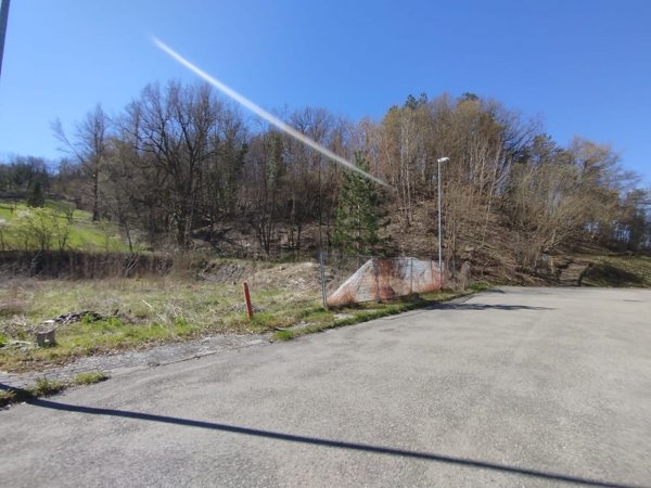 casa indipendente in vendita a Borgo Val di Taro