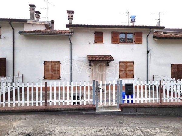 casa indipendente in vendita a Borgo Val di Taro