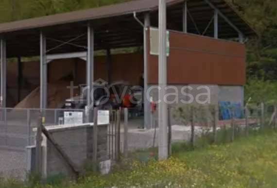 capannone in vendita a Borgo Val di Taro