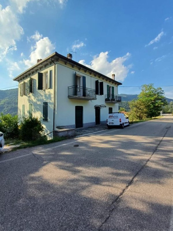 appartamento in vendita a Borgo Val di Taro