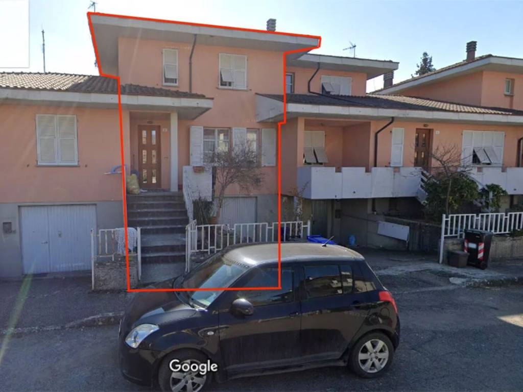 casa indipendente in vendita a Borgo Val di Taro