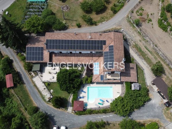 casa indipendente in vendita a Borgo Val di Taro in zona Ostia Parmense