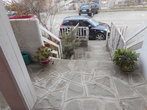 casa indipendente in vendita a Borgo Val di Taro in zona Il Poggio