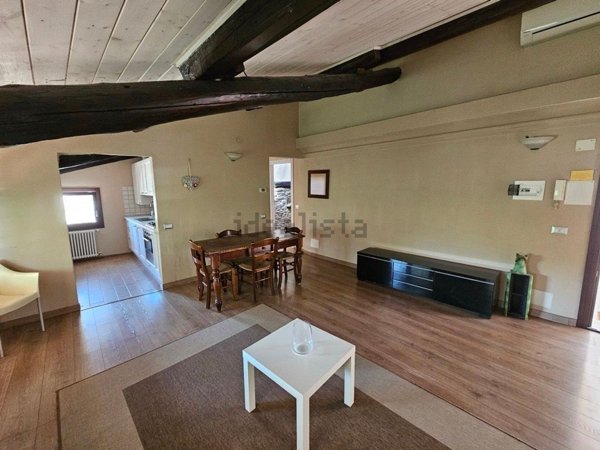 appartamento in vendita a Borgo Val di Taro in zona Il Poggio