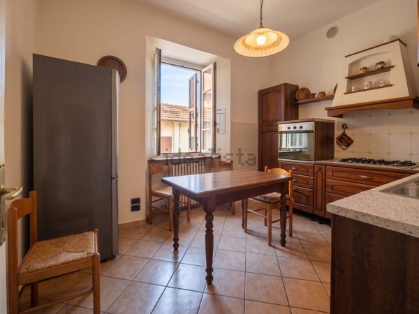appartamento in vendita a Borgo Val di Taro in zona Il Poggio