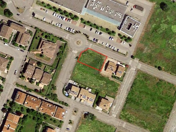 terreno edificabile in vendita a Busseto