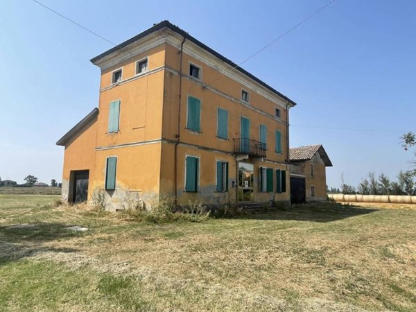 casa indipendente in vendita a Busseto in zona Semoriva