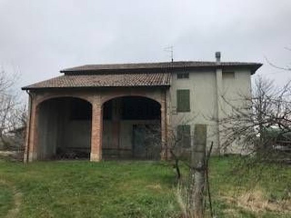 casa indipendente in vendita a Busseto