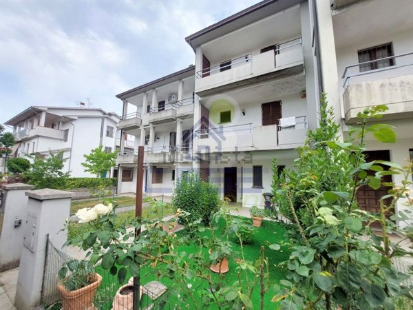 casa indipendente in vendita a Busseto