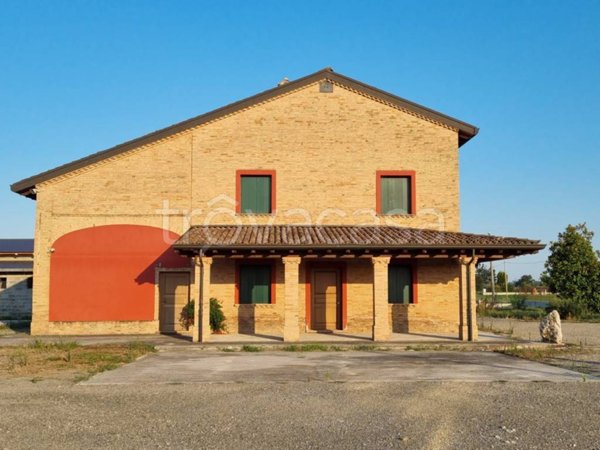 capannone in vendita a Busseto