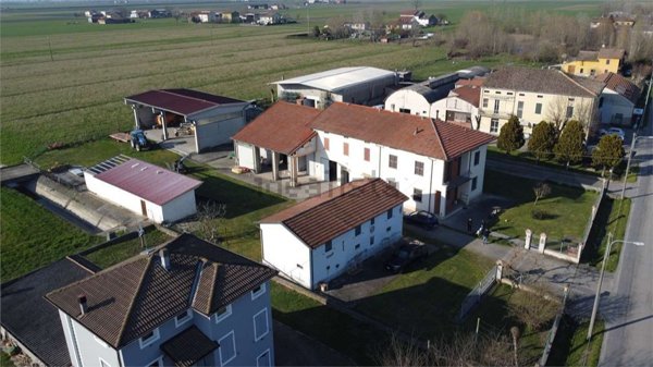 casa indipendente in vendita a Busseto in zona Samboseto