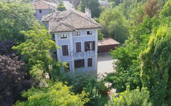 casa indipendente in vendita a Busseto