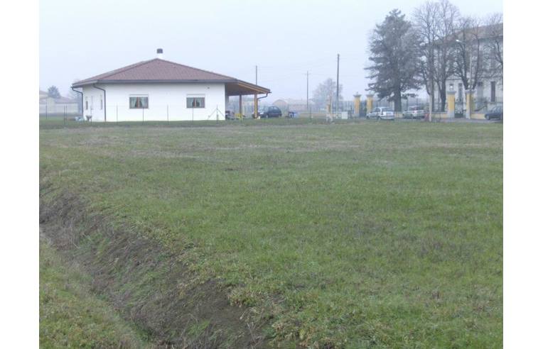 terreno edificabile in vendita a Busseto in zona Sant'Andrea