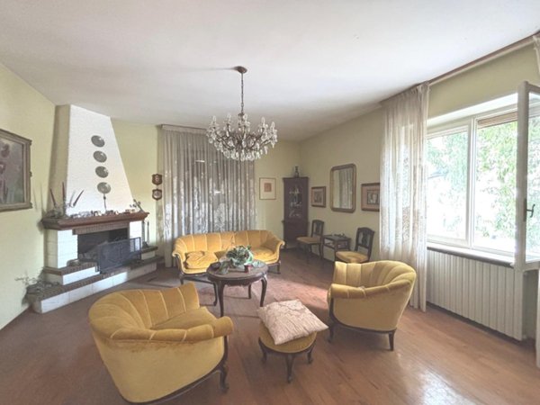 casa indipendente in vendita a Busseto