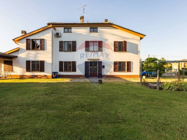 appartamento in vendita a Busseto in zona Samboseto