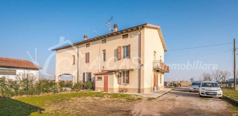 casa indipendente in vendita a Busseto