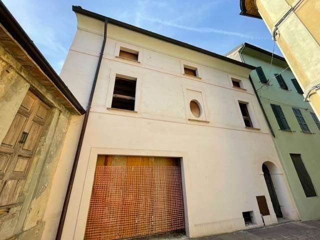 casa indipendente in vendita a Busseto