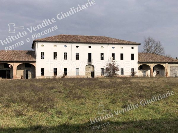 terreno edificabile in vendita a Busseto