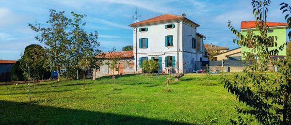 casa semindipendente in vendita a Busseto in zona Samboseto