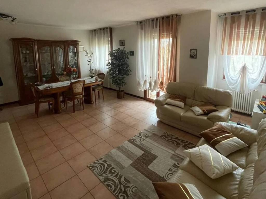 appartamento in vendita a Busseto