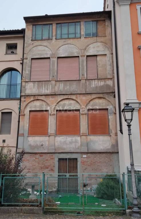 ufficio in vendita a Busseto