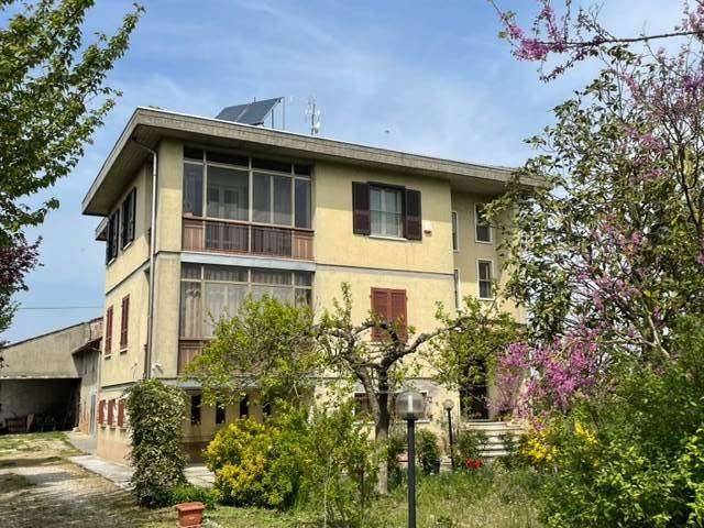 casa indipendente in vendita a Busseto in zona Frescarolo