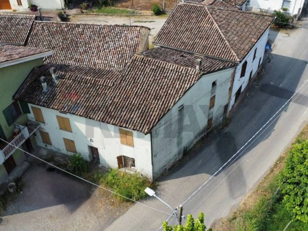 casa indipendente in vendita a Busseto in zona Sant'Andrea