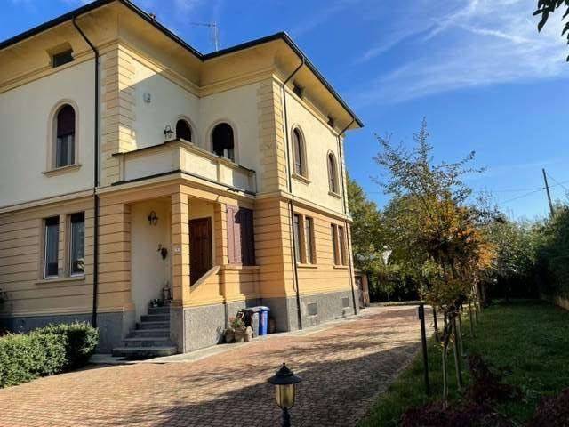 casa indipendente in vendita a Busseto