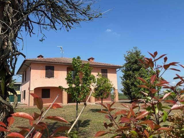 casa indipendente in vendita a Busseto in zona Samboseto