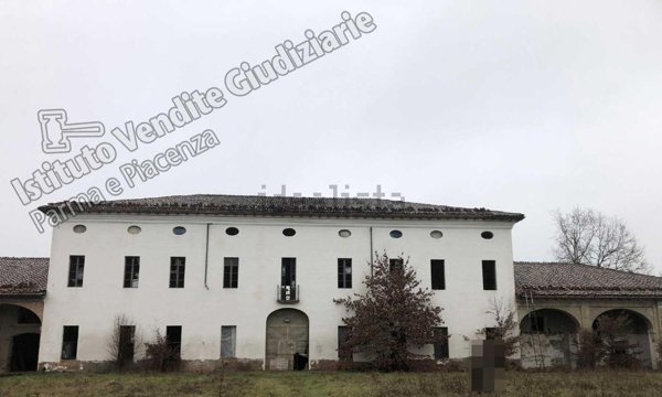 terreno edificabile in vendita a Busseto