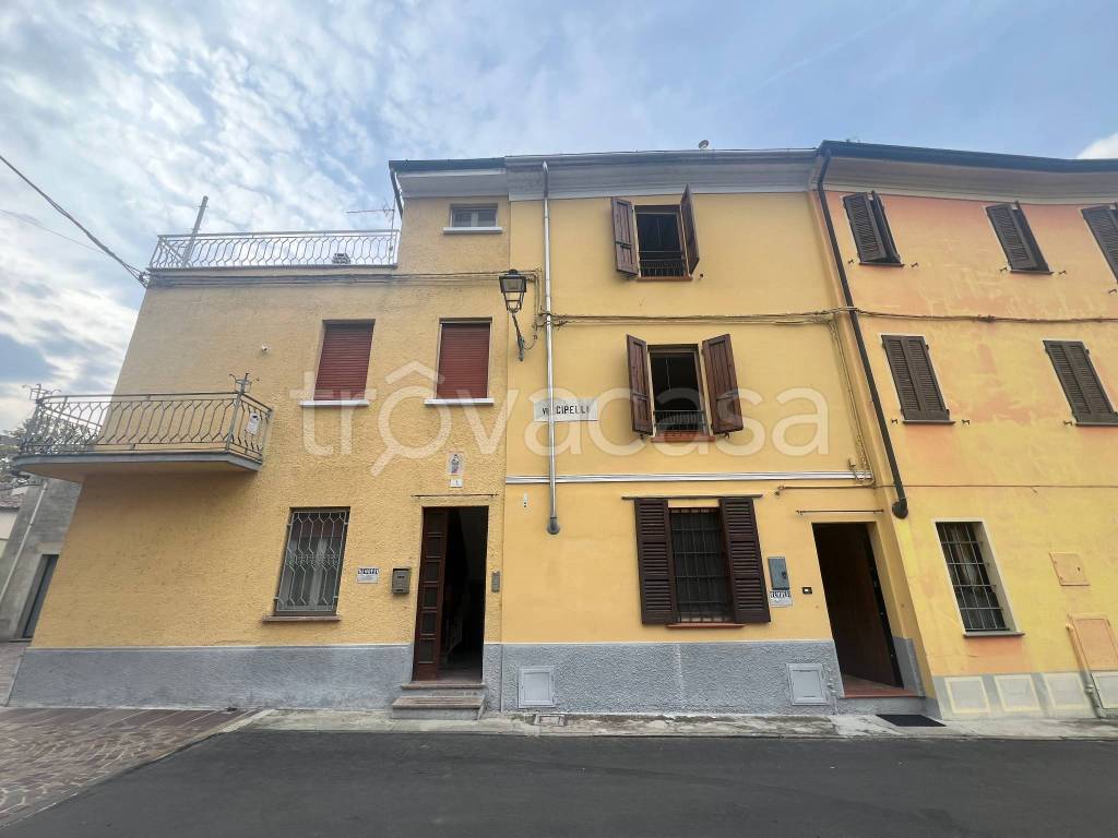 casa indipendente in vendita a Busseto