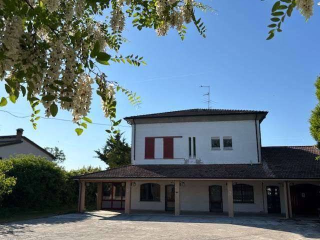 casa indipendente in vendita a Busseto in zona Frescarolo
