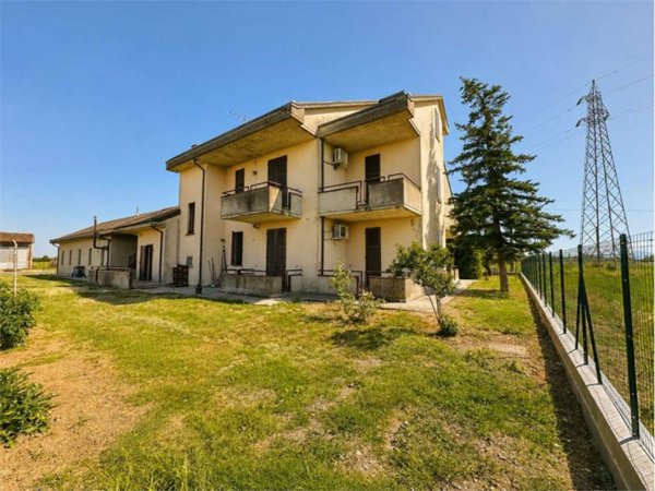 casa indipendente in vendita a Busseto in zona Samboseto