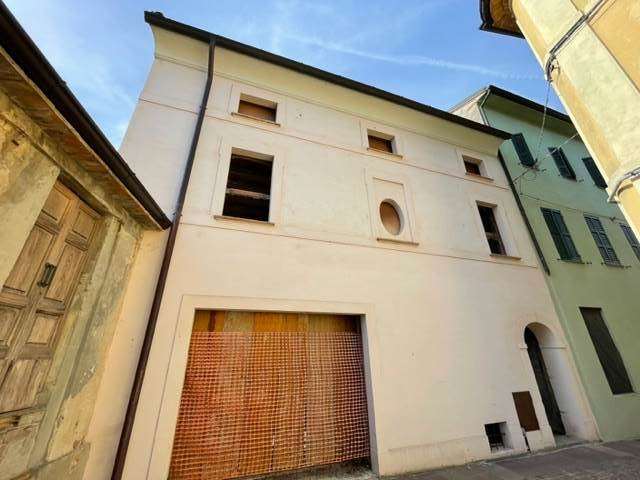 casa indipendente in vendita a Busseto