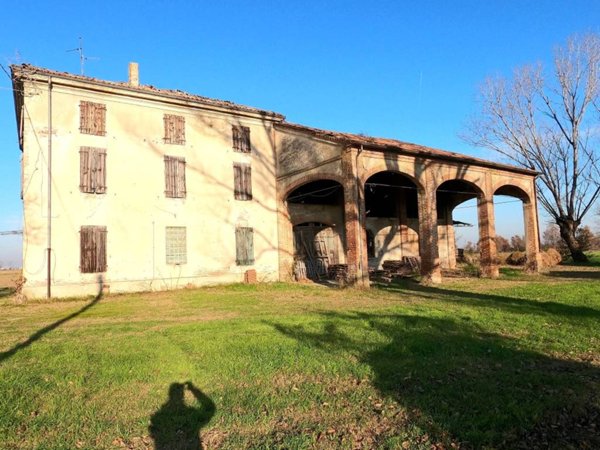 casa indipendente in vendita a Busseto in zona Contrada della Chiesa