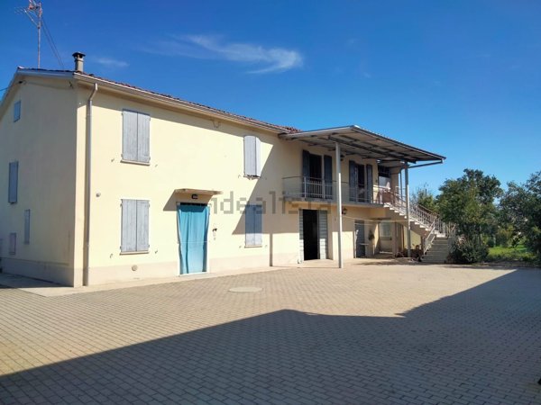 casa indipendente in vendita a Busseto in zona Sant'Andrea