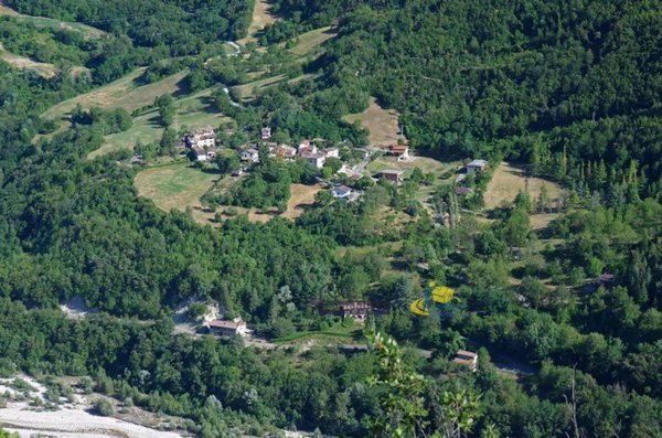 monolocale in vendita a Calestano in zona Ronzano
