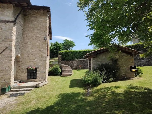 casa indipendente in vendita a Calestano