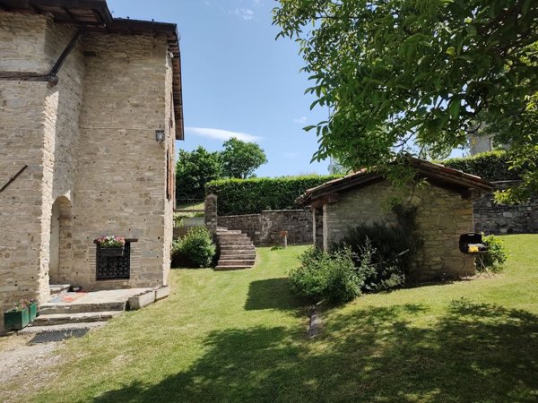 casale in vendita a Calestano