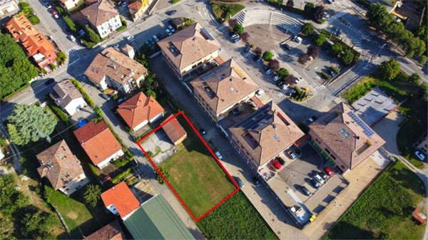 terreno edificabile in vendita a Calestano