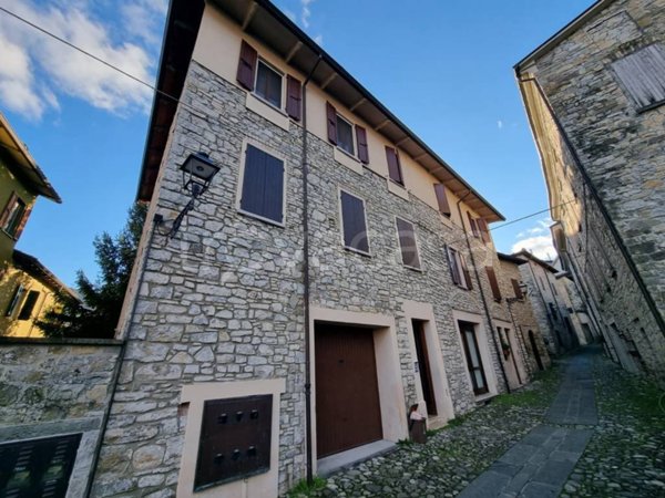 appartamento in vendita a Calestano