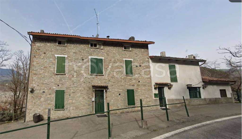 casa indipendente in vendita a Calestano in zona San Remigio