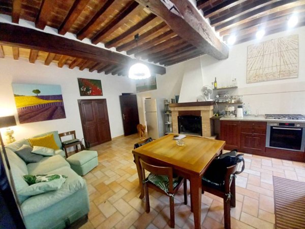 casa indipendente in vendita a Calestano in zona Borsano