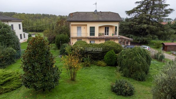 casa indipendente in vendita a Collecchio