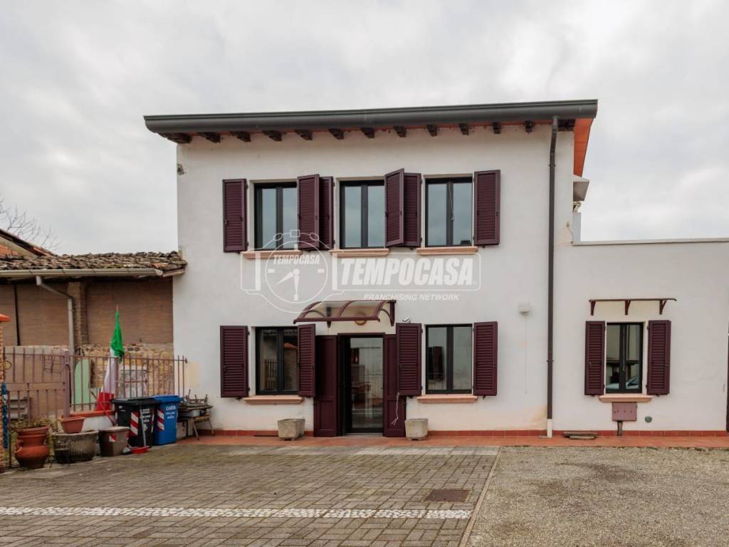 casa indipendente in vendita a Collecchio