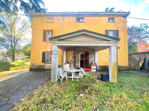 casa indipendente in vendita a Collecchio