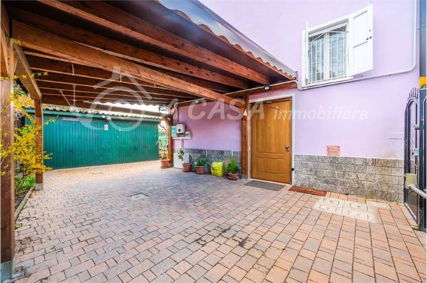 casa indipendente in vendita a Collecchio in zona Lemignano