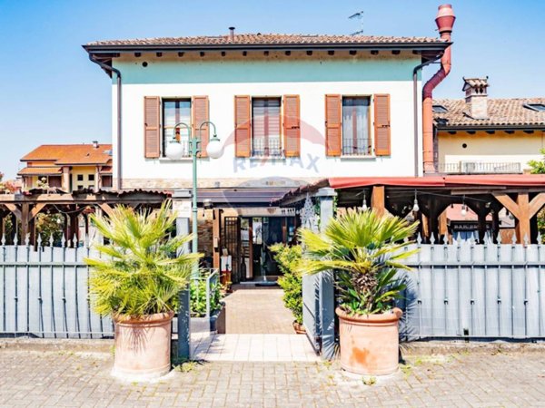negozio in vendita a Collecchio