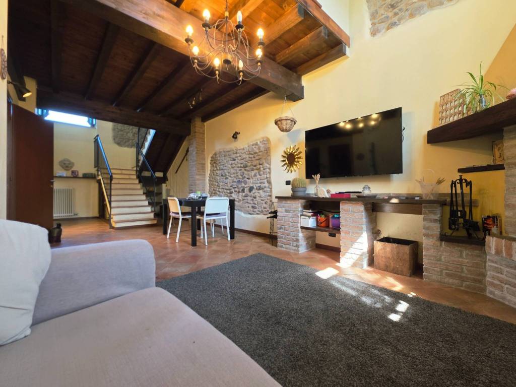 appartamento in vendita a Collecchio in zona Madregolo