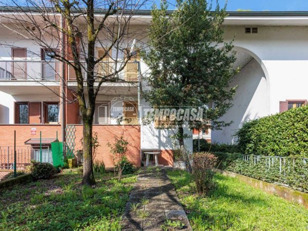 casa indipendente in vendita a Collecchio in zona Madregolo